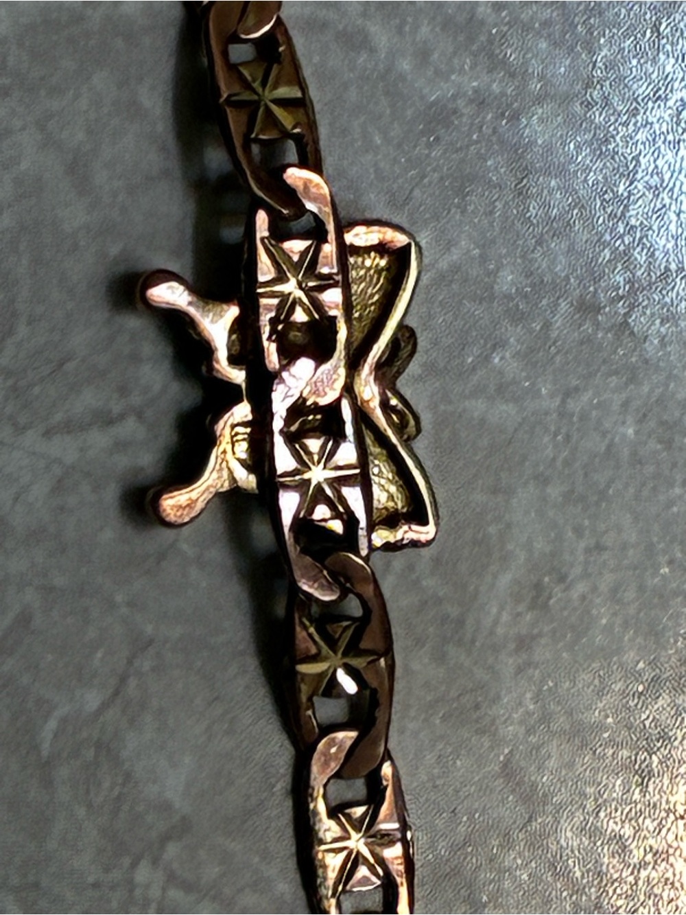 Vintage 18K. 750 marked Tri color butterfly bracelet - Picture 3 of 5